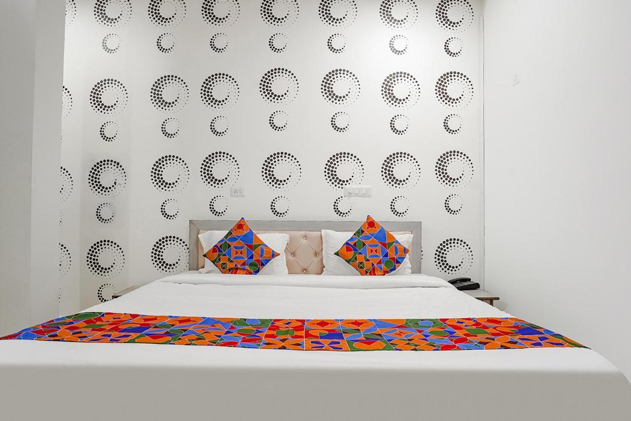 Fabhotel Siddhi Bénarès Extérieur photo